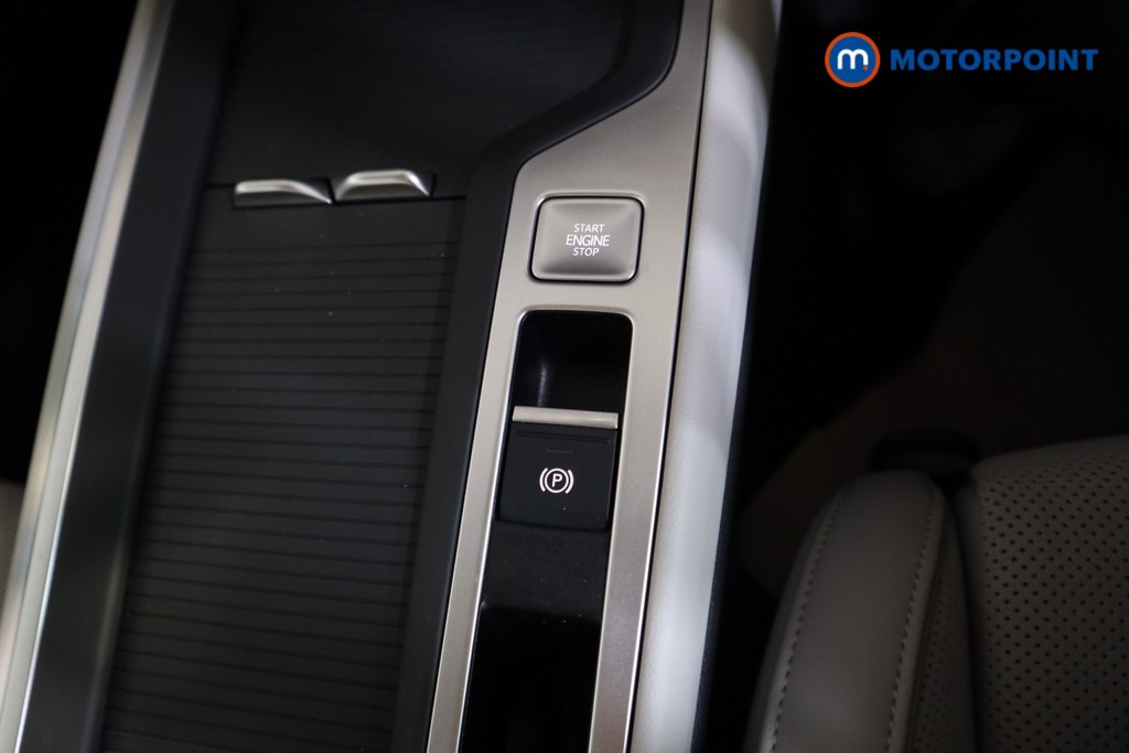 Used Volkswagen Passat 2025 for sale - 76394311: Photo 16