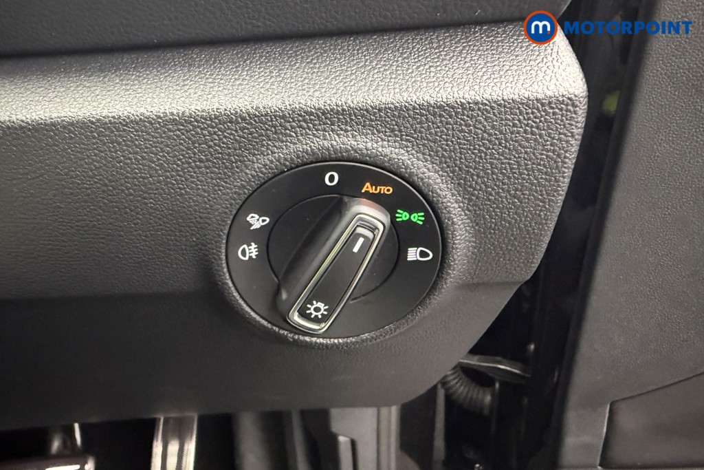 Used Volkswagen T-Roc 2025 for sale - 77529697: Photo 16