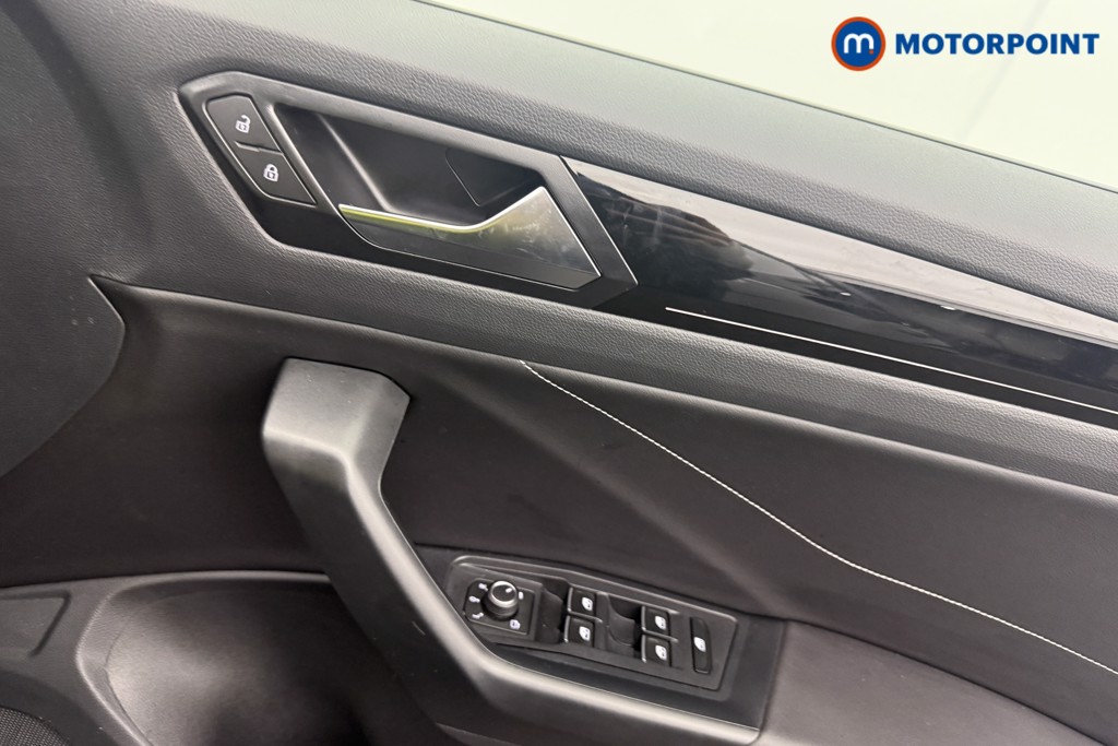 Used Volkswagen T-Roc 2025 for sale - 77529697: Photo 18