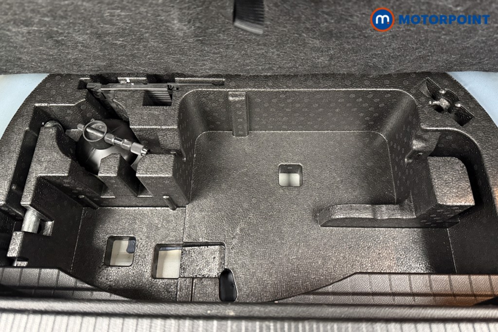 Used Peugeot 2008 2023 for sale - 78015465: Photo 32