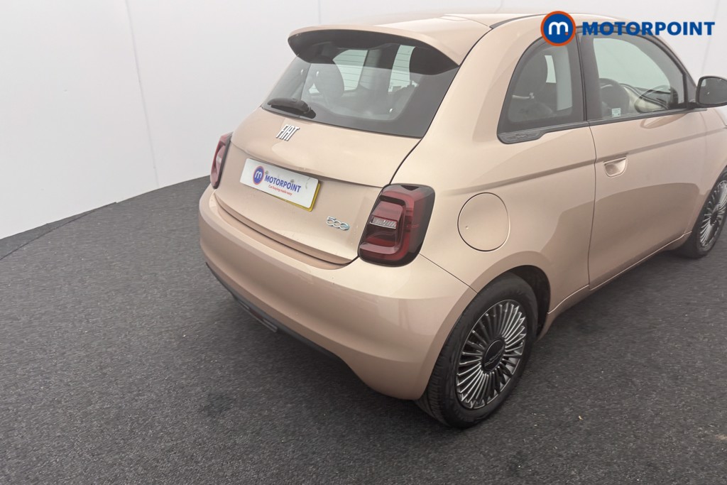 Used Fiat 500 2022 for sale - 76682057: Photo 11
