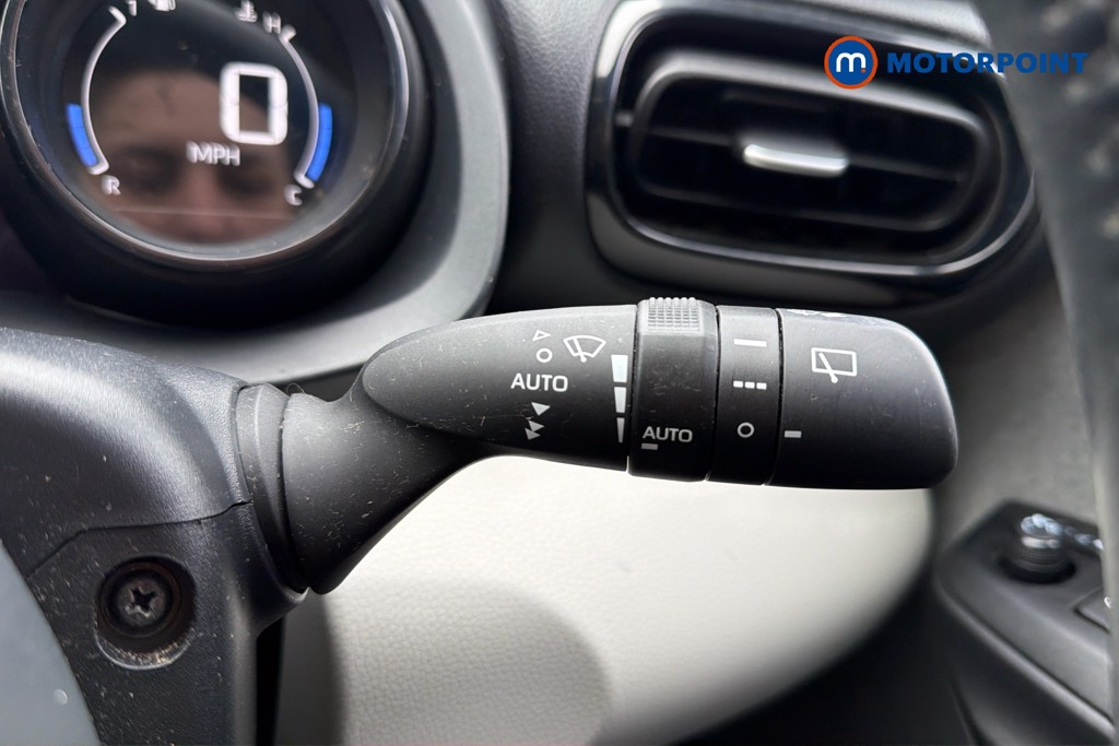 Used Toyota Yaris 2021 for sale - 77914177: Photo 15