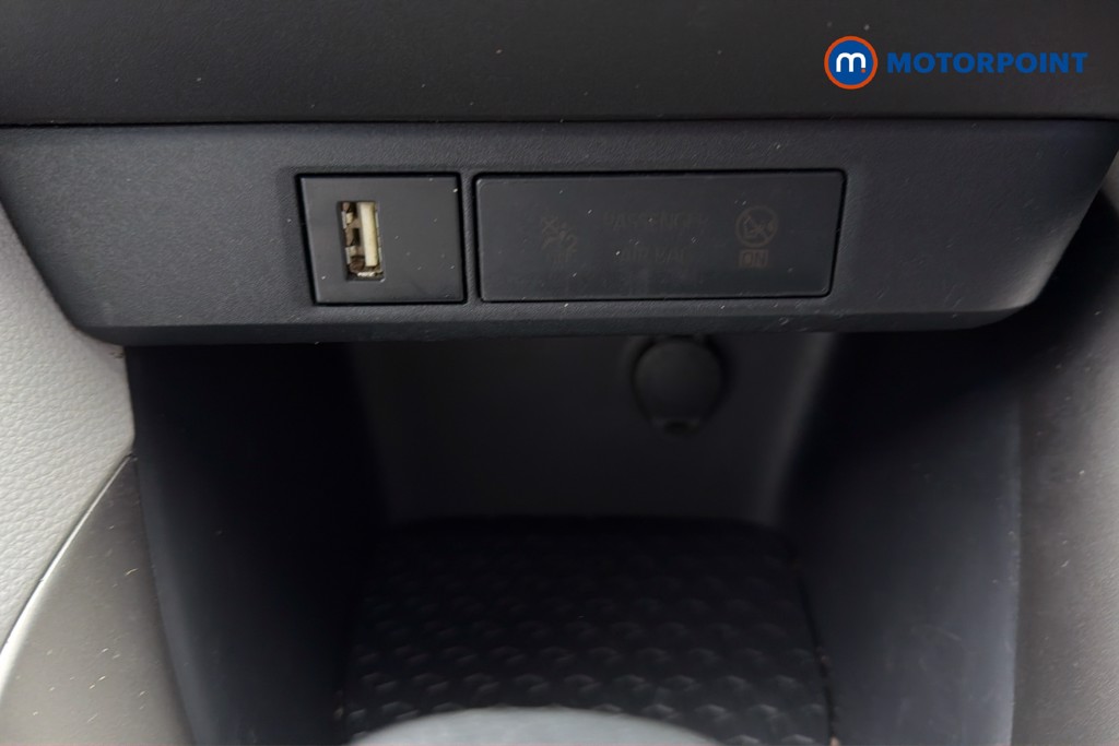 Used Toyota Yaris 2021 for sale - 77914177: Photo 23