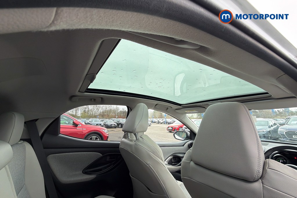 Used Toyota Yaris 2021 for sale - 77914177: Photo 31