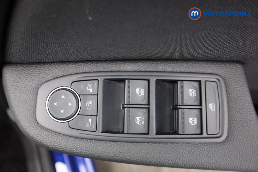 Used Renault Clio 2024 for sale - 76797286: Photo 30