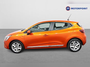 Used Renault Clio 2019 for sale - 76835917: Photo