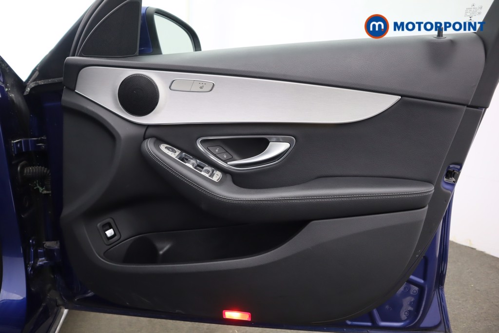 Used Mercedes-Benz C Class 2019 for sale - 77117679: Photo 27