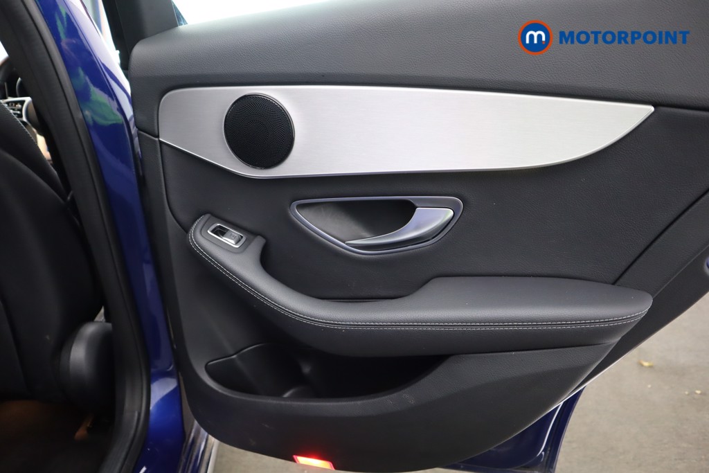 Used Mercedes-Benz C Class 2019 for sale - 77117679: Photo 31