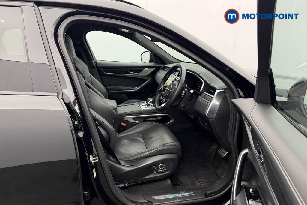 Used Jaguar F-Pace 2023 for sale - 77450740: Photo 32