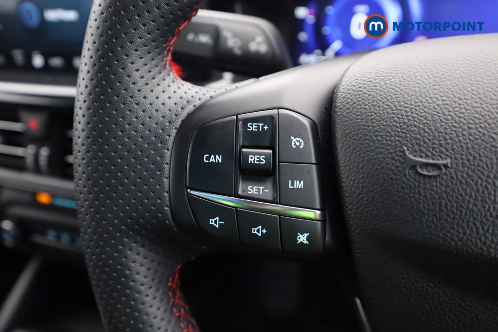 Used Ford Focus 2023 for sale - 76581008: Photo 11