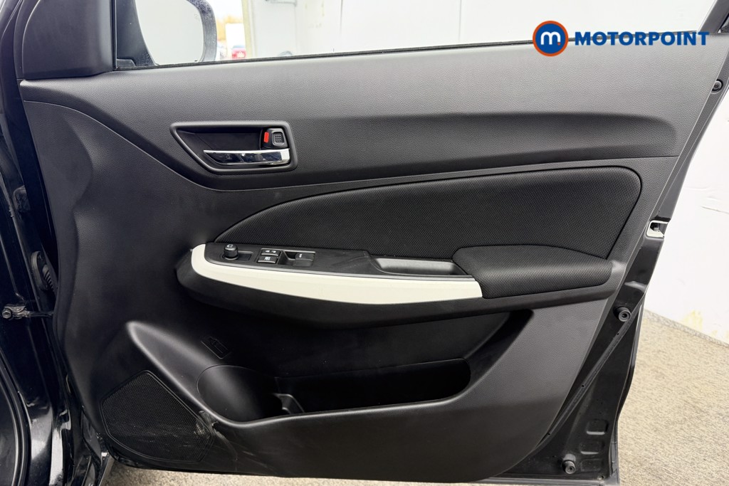 Used Suzuki Swift 2023 for sale - 77262397: Photo 28