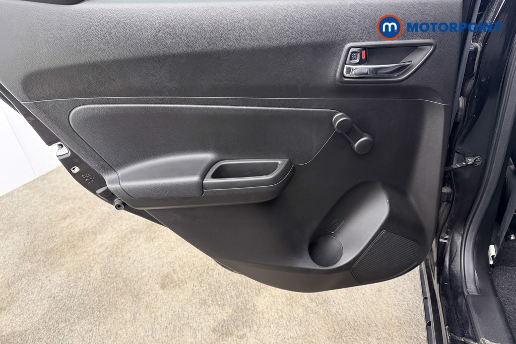 Used Suzuki Swift 2023 for sale - 77262397: Photo 38