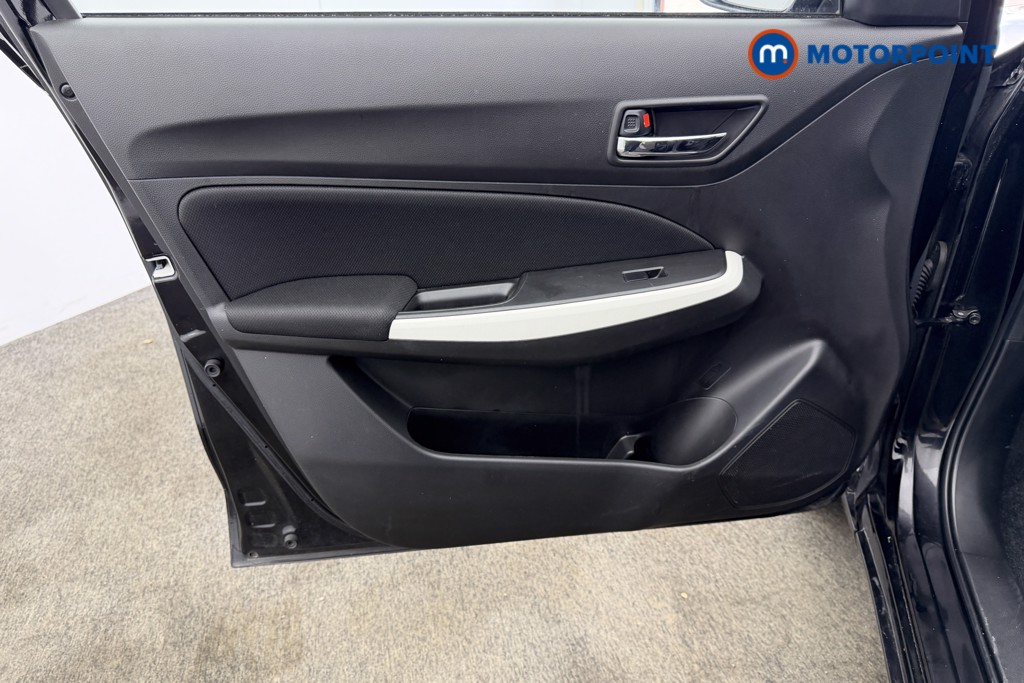 Used Suzuki Swift 2023 for sale - 77262397: Photo 42