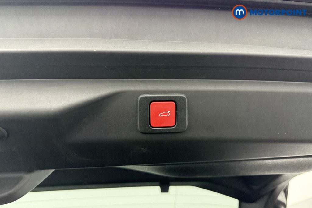 Used Peugeot 3008 2024 for sale - 76322600: Photo 29