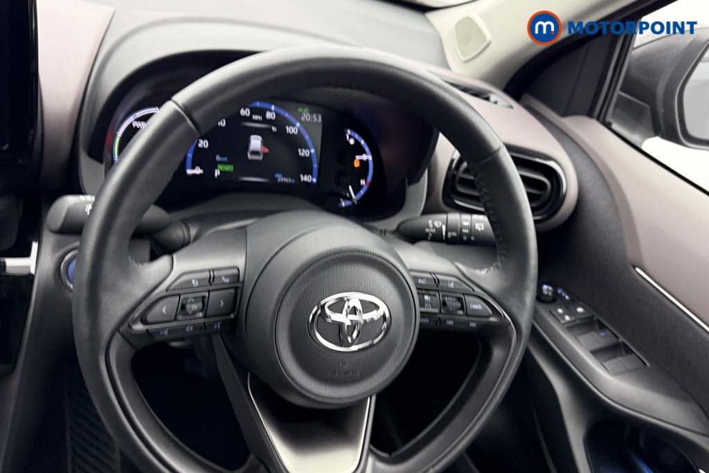 Used Toyota Yaris Cross 2023 for sale - 76734516: Photo 11