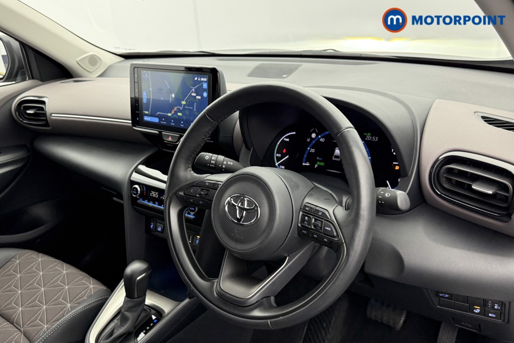 Used Toyota Yaris Cross 2023 for sale - 76734516: Photo 12