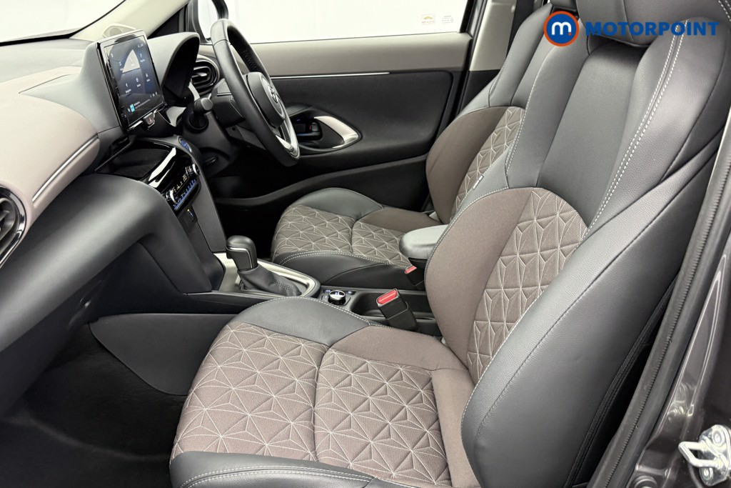 Used Toyota Yaris Cross 2023 for sale - 76734516: Photo 33