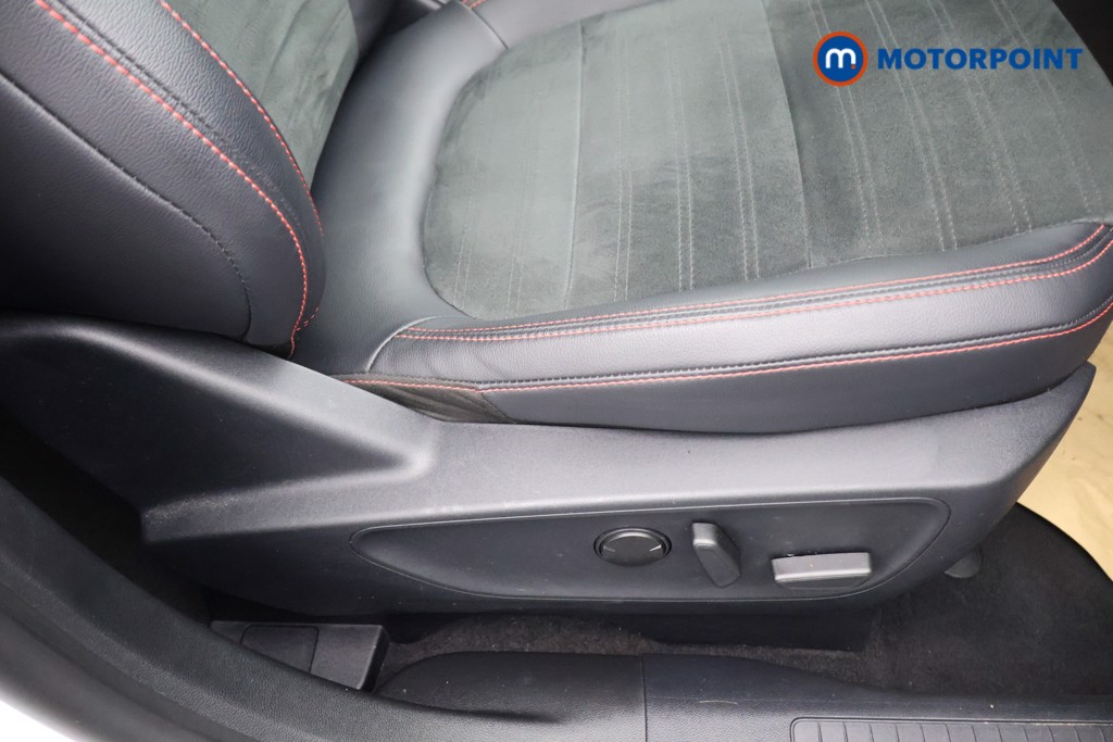 Used Ford Kuga 2023 for sale - 77327144: Photo 17