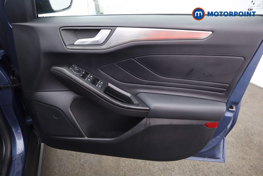 Used Ford Focus 2022 for sale - 76767230: Photo 17