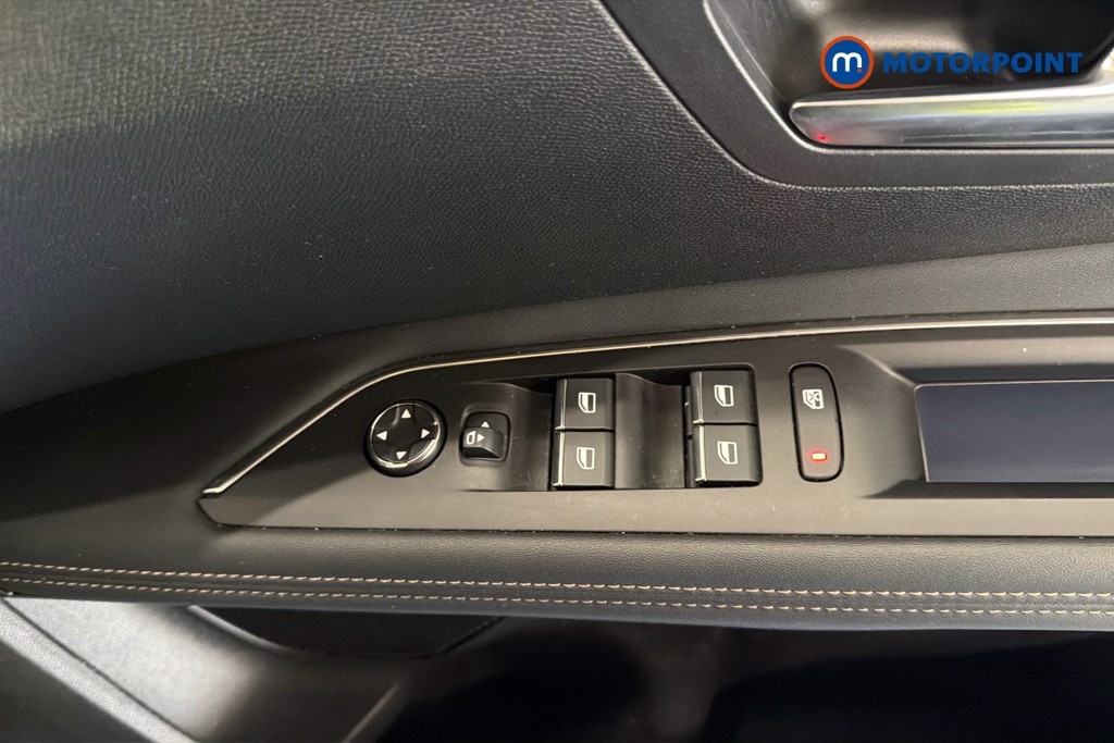 Used Peugeot 3008 2023 for sale - 77918943: Photo 24