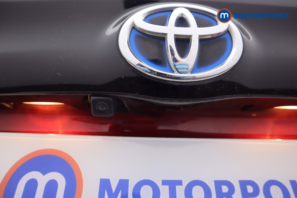 Used Toyota Yaris 2021 for sale - 76612071: Photo 21