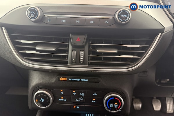 Used Ford Focus 2021 for sale - 76219454: Photo 12