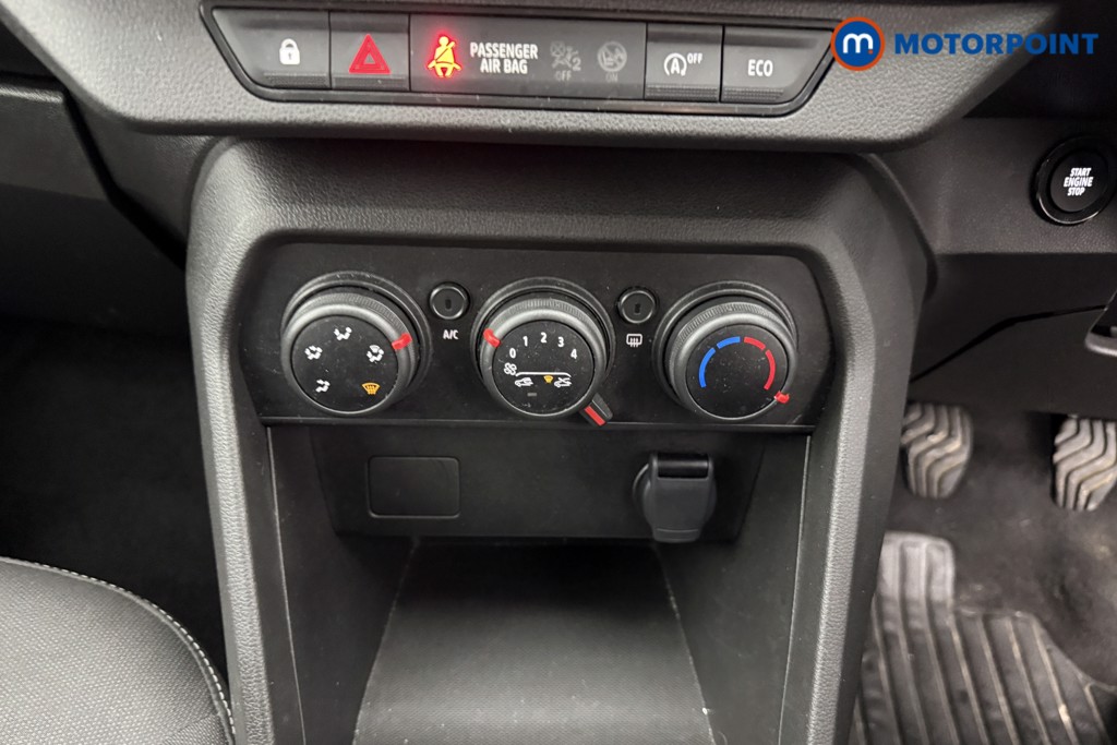 Used Dacia Sandero 2023 for sale - 76568928: Photo 13