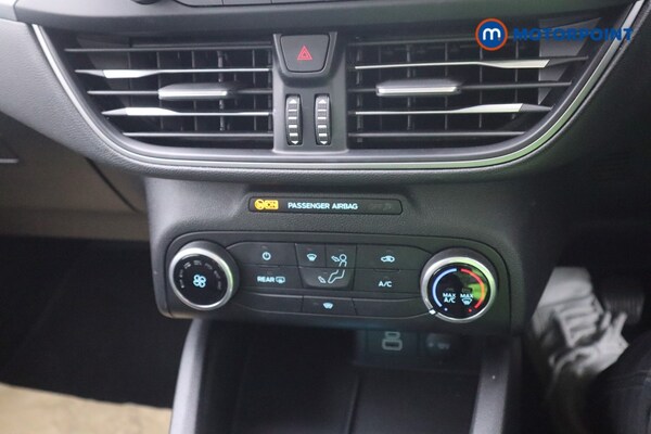 Used Ford Focus 2022 for sale - 76015435: Photo 11