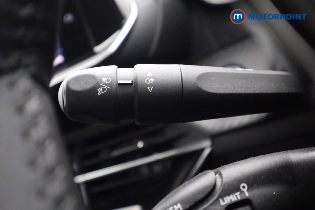 Used Peugeot 2008 2021 for sale - 76980265: Photo 15