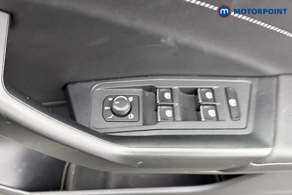 Used Volkswagen T-Roc 2022 for sale - 77128346: Photo 25