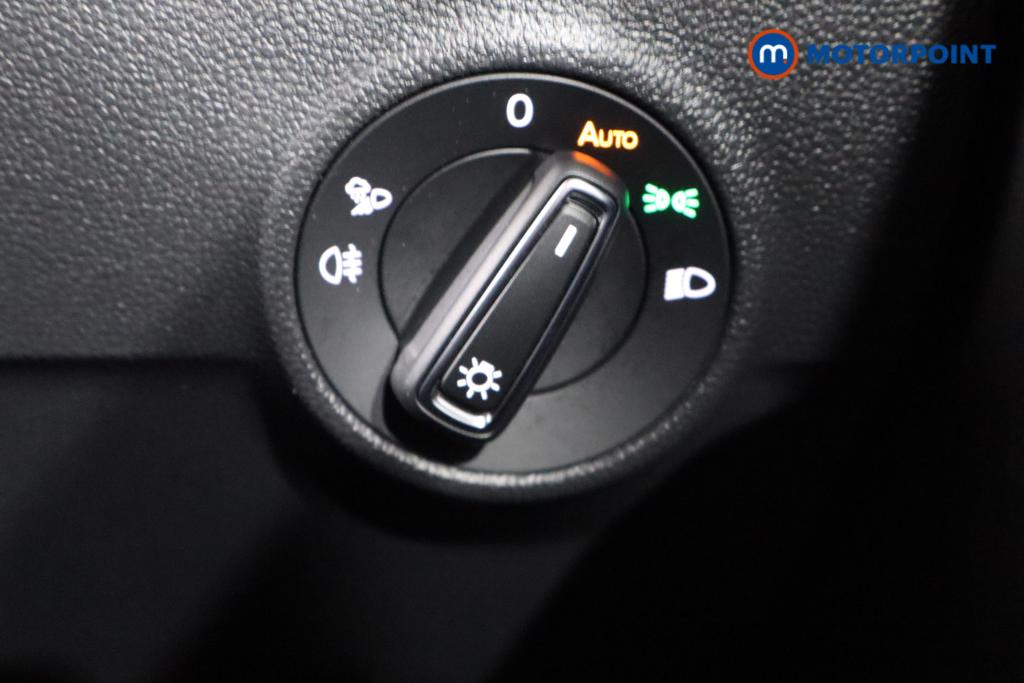 Used Volkswagen T-Roc 2025 for sale - 77354877: Photo 24