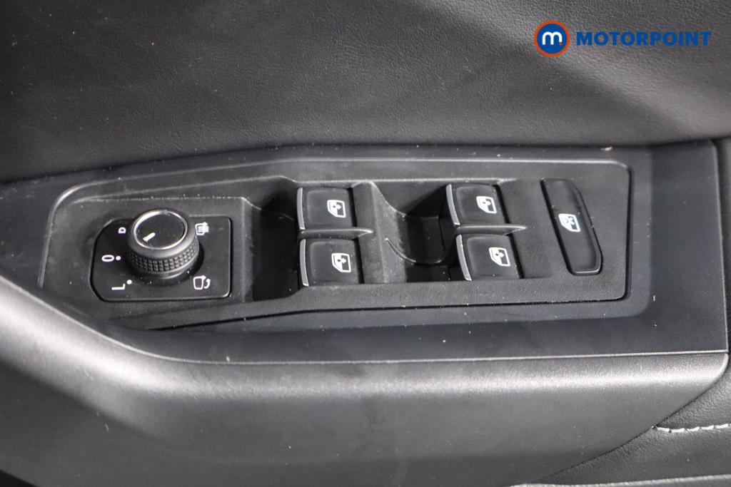 Used Volkswagen T-Roc 2025 for sale - 77354877: Photo 25