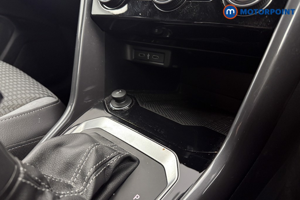 Used Volkswagen T-Roc 2021 for sale - 77421053: Photo 23