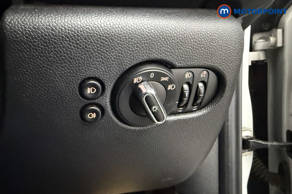 Used MINI Hatch 2020 for sale - 76394670: Photo 24