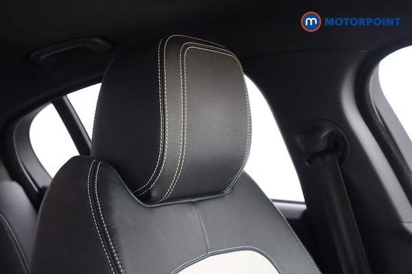 Used Jaguar XE 2019 for sale - 76209671: Photo 16