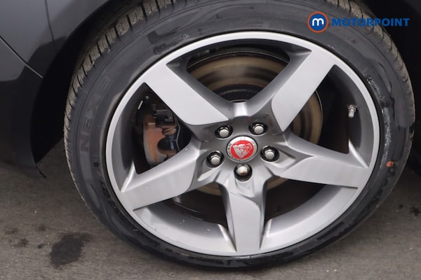 Used Jaguar XE 2019 for sale - 76209671: Photo 28