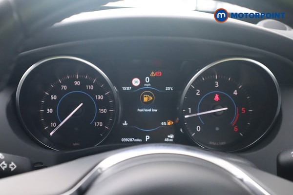 Used Jaguar XE 2019 for sale - 76209671: Photo 9