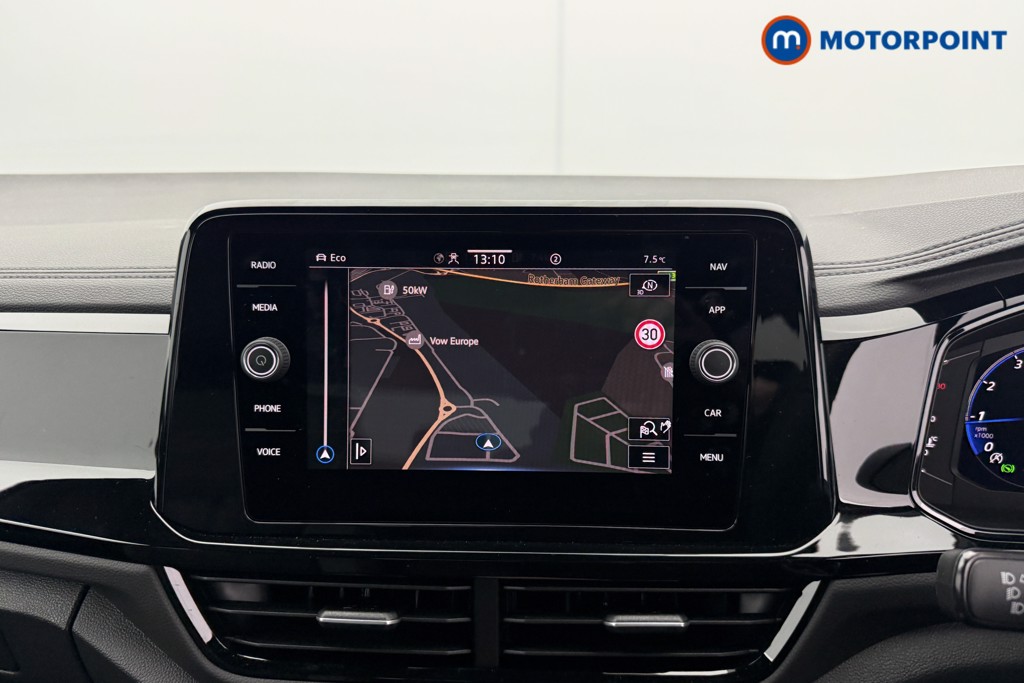 Used Volkswagen T-Roc 2025 for sale - 77297569: Photo 17