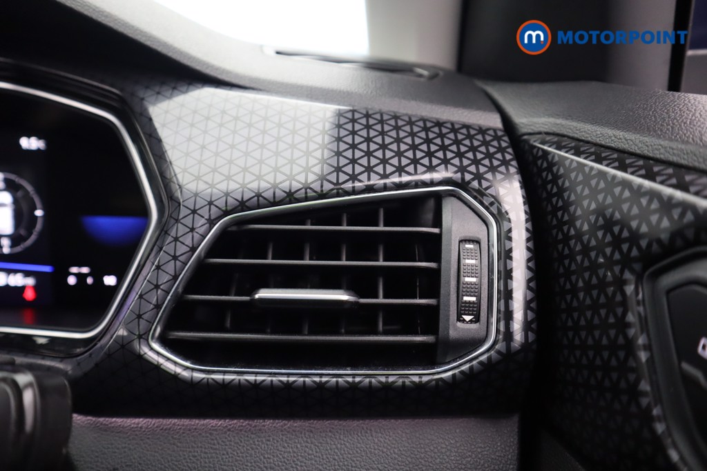 Used Volkswagen T-Cross 2023 for sale - 77086666: Photo 17