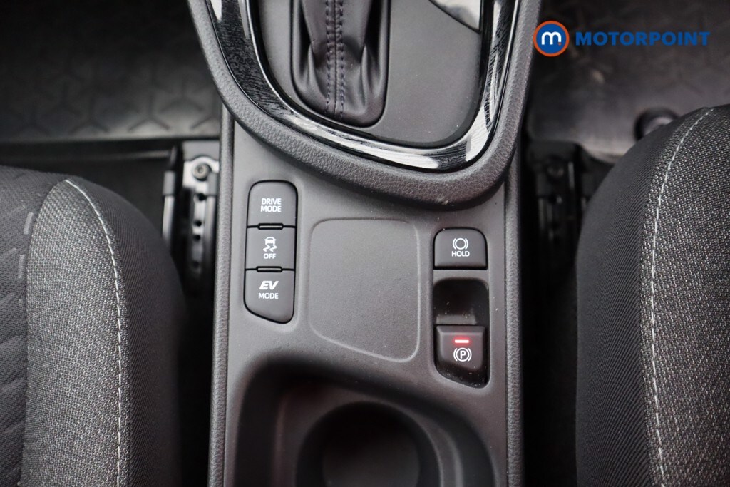 Used Toyota Yaris Cross 2025 for sale - 76394909: Photo 20