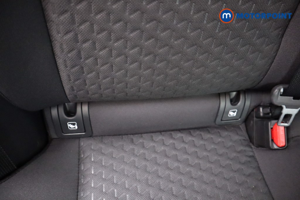 Used Toyota Yaris Cross 2025 for sale - 76394909: Photo 31