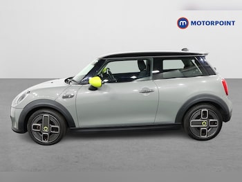 Used MINI Hatch 2021 for sale - 76933822: Photo