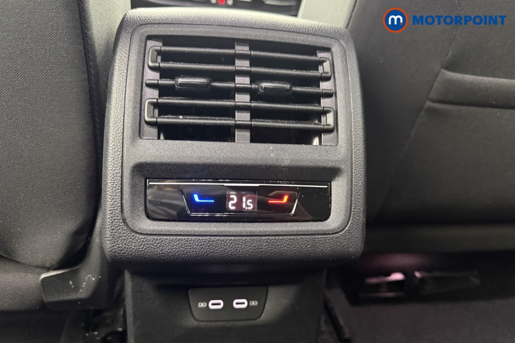 Used Volkswagen Golf 2024 for sale - 76379698: Photo 28