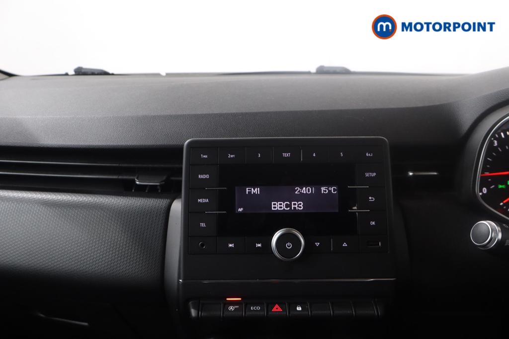 Used Renault Clio 2019 for sale - 76723363: Photo 9