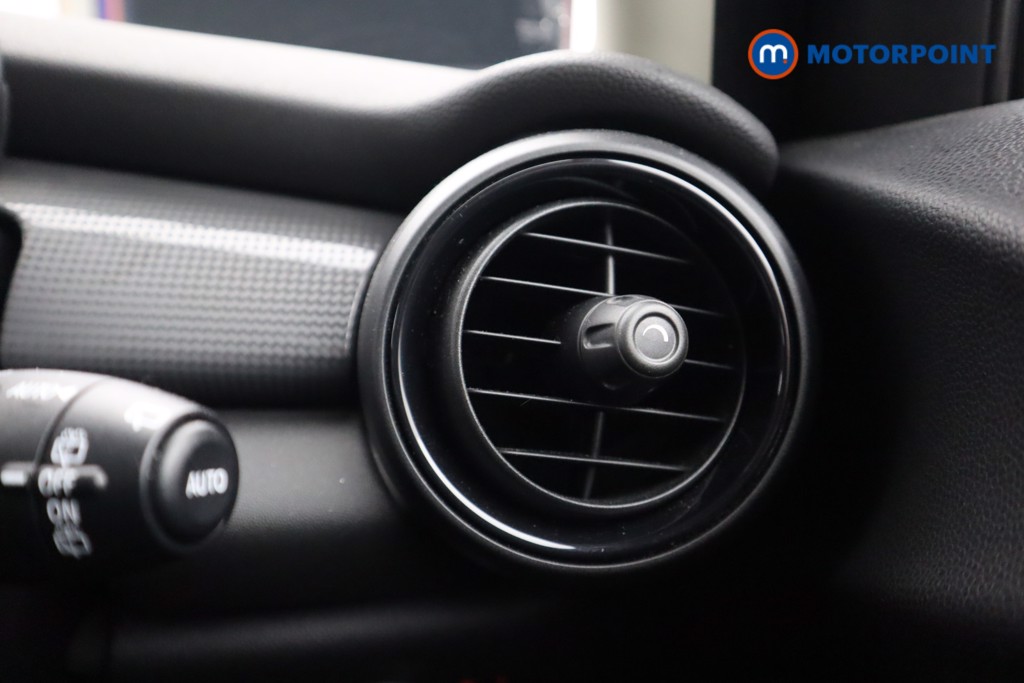 Used MINI Hatch 2019 for sale - 76892577: Photo 17