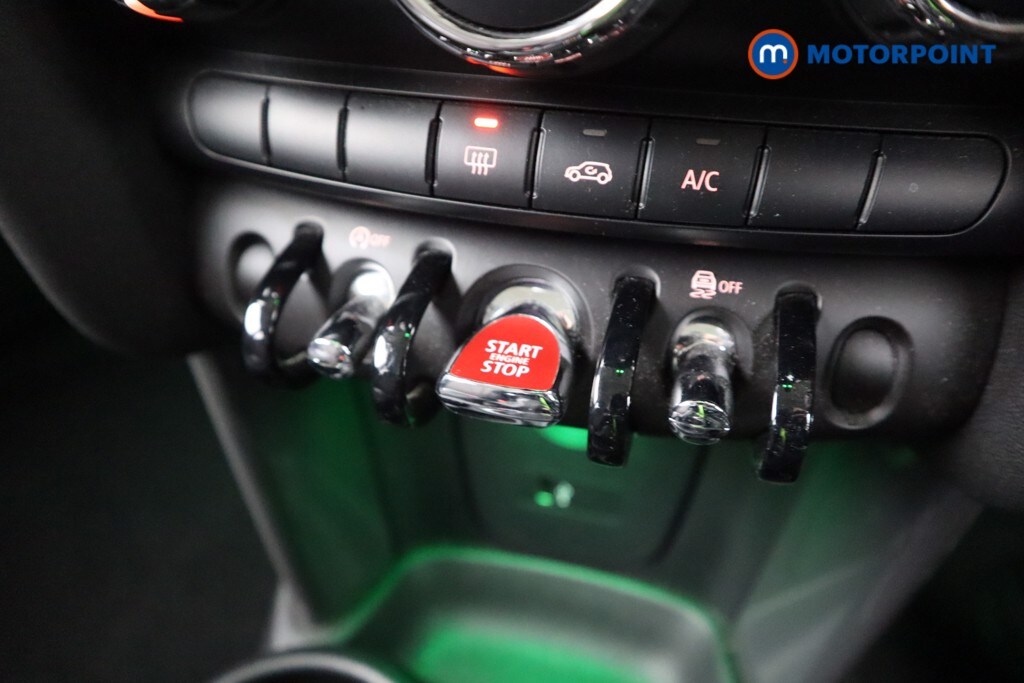 Used MINI Hatch 2019 for sale - 76892577: Photo 21