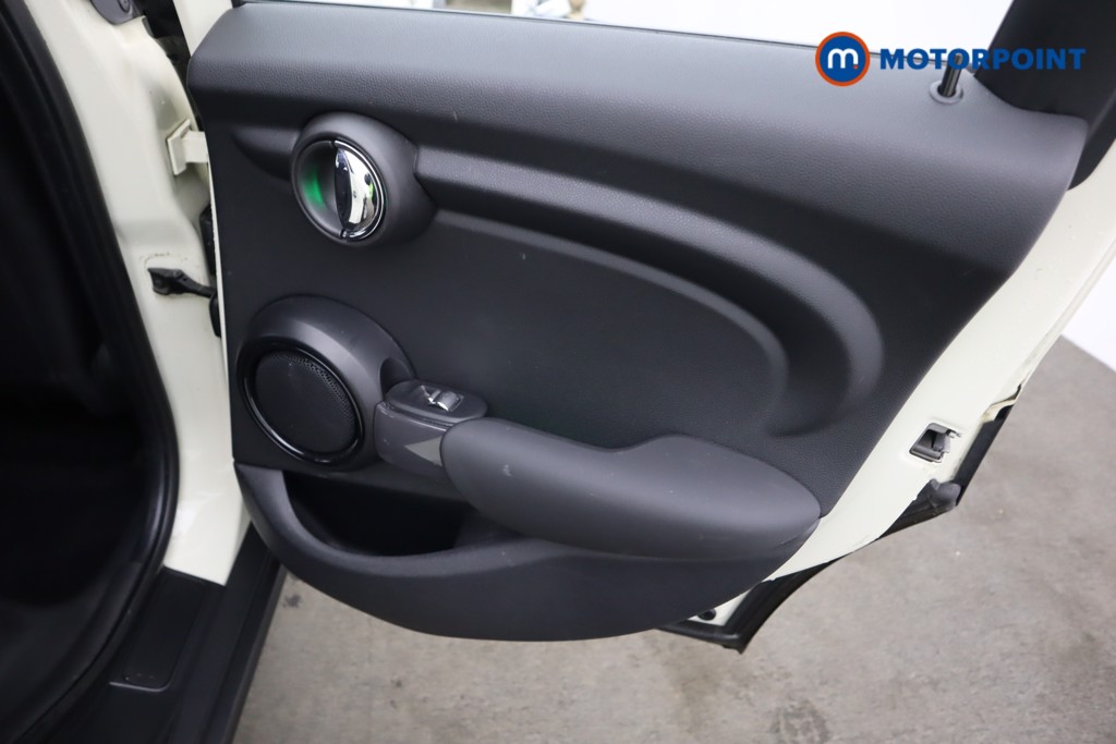 Used MINI Hatch 2019 for sale - 76892577: Photo 36