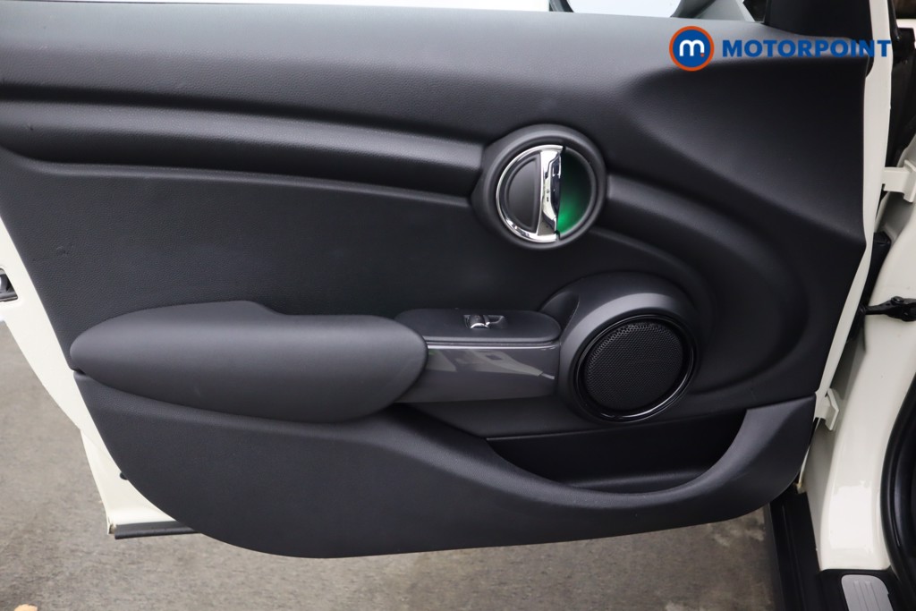 Used MINI Hatch 2019 for sale - 76892577: Photo 43