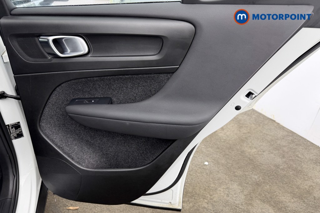 Used Volvo XC40 2023 for sale - 77615610: Photo 34