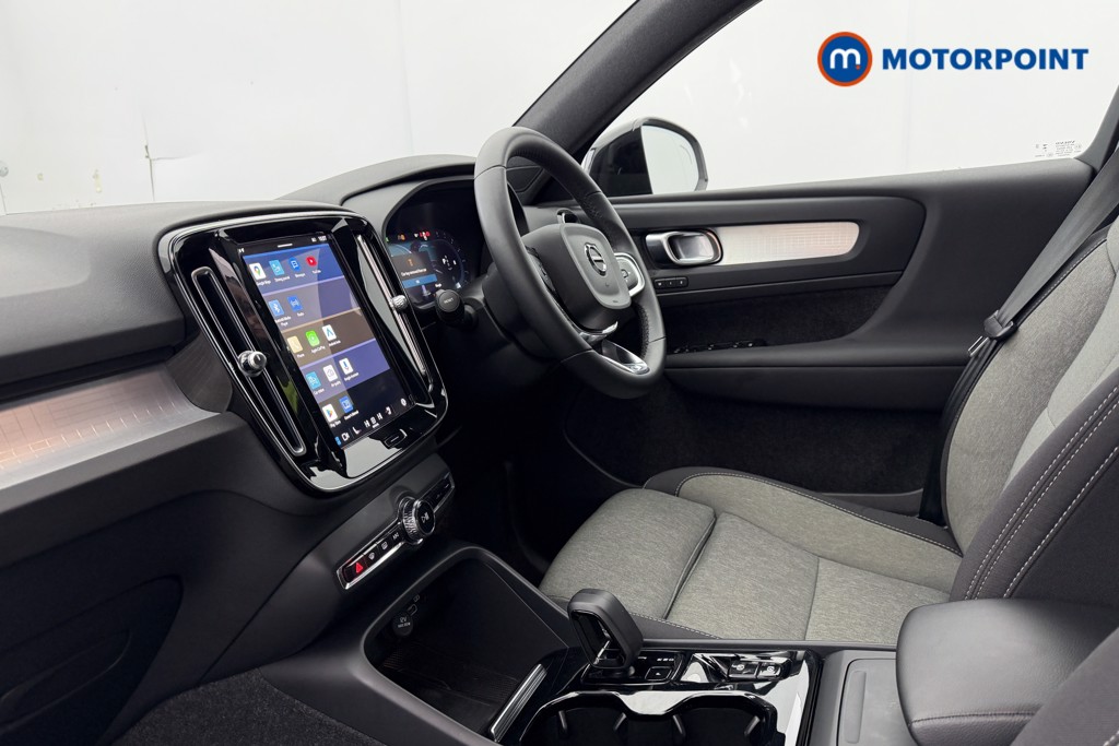 Used Volvo XC40 2023 for sale - 77615610: Photo 40